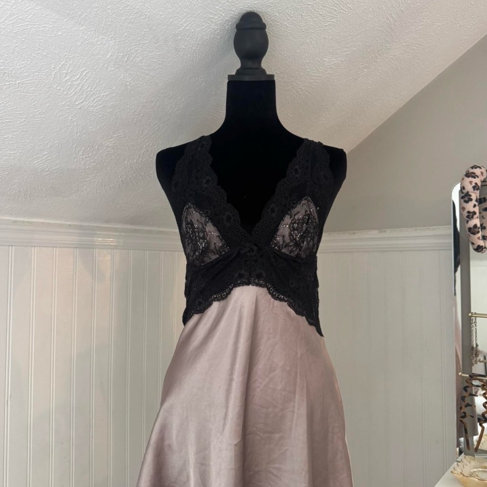 Victoria's Secret 2013 Black Lace and Cream Satin Slip